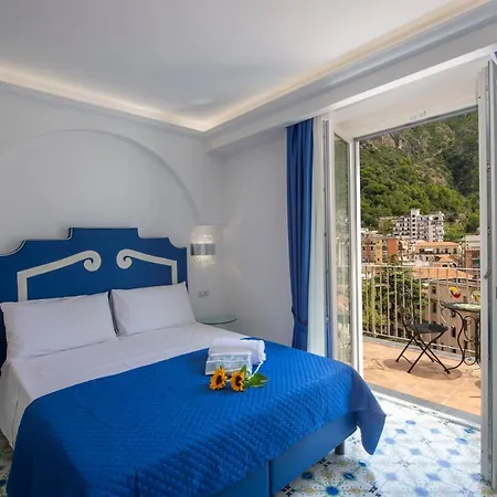 Casa Donna Linda 아파트